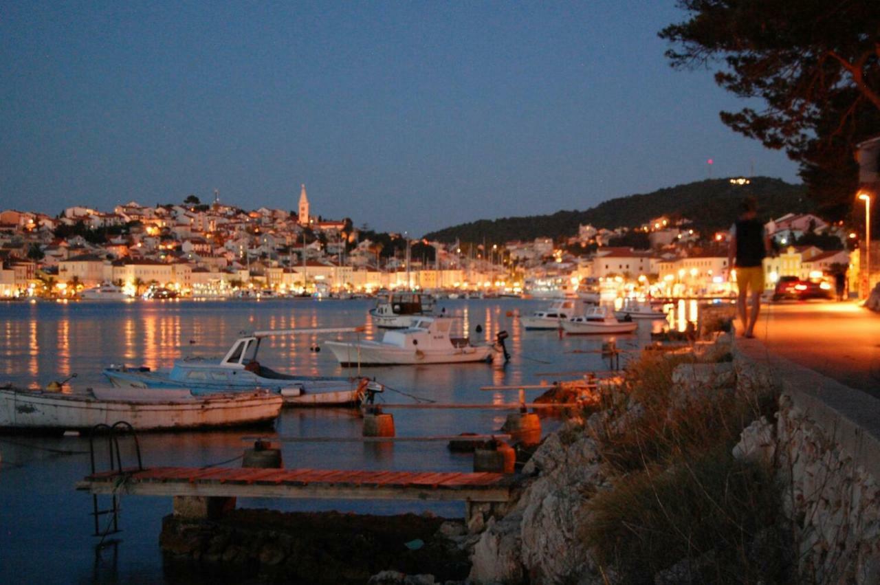 Season4All Apartments Mali Lošinj Exteriör bild