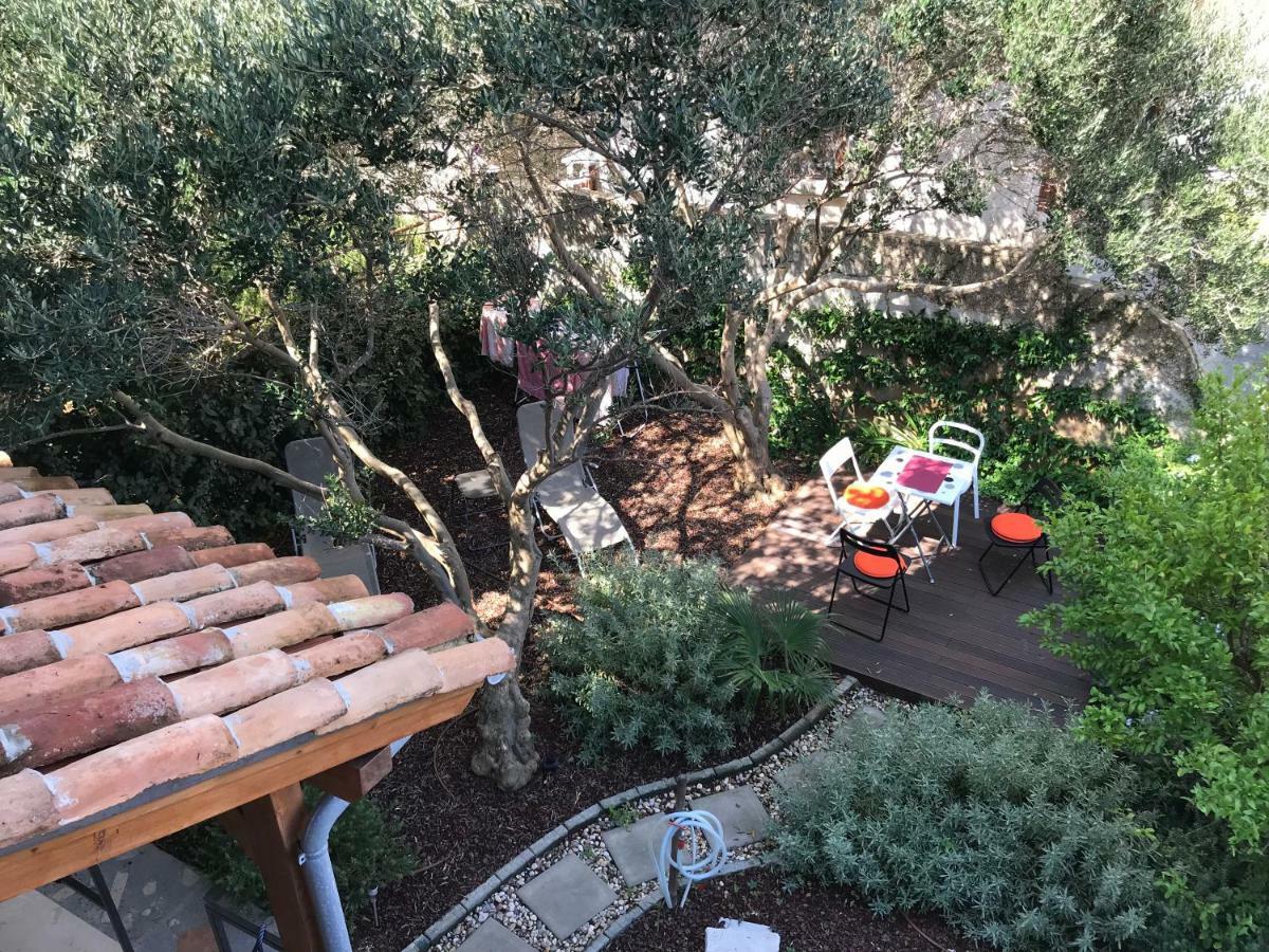 Season4All Apartments Mali Lošinj Exteriör bild